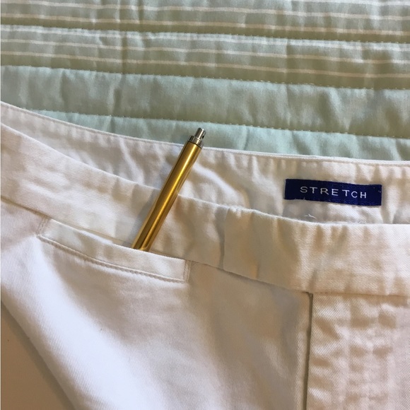 J.h. Collectibles ladies, size 16 pants. White. Stretch. 32” long Capris - Picture 2 of 8